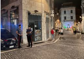 Tivoli vieta la vendita di alcolici di sera: ordinanza in vigore dal 12 giugno al 11 luglio